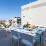 Stunning In With Wifi Apartment *