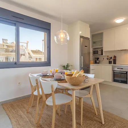 Cozy In Appartement Torrevieja