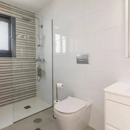 Appartement Stunning In With Wifi